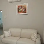 Roel Garden View Апартаменты Специя
